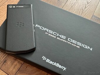 BlackBerry Porsche Design P’9982 - 2