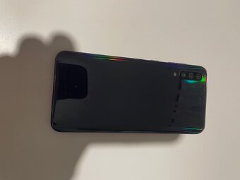 Perfektný Samsung Galaxy A50 - 2