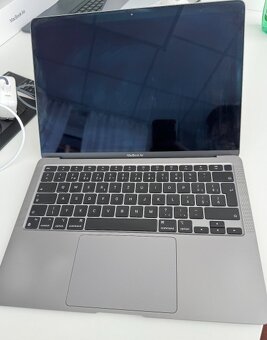 MacBook Air 13 M1 - 2