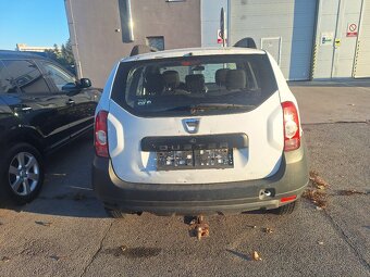 DACIA DUSTER 1,6 BENZÍN ROK 2011 - 2