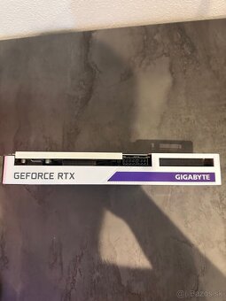 RTX 3060ti gigabyte vision white - 2