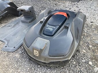 Husqvarna 450X - Robotická kosačka - 2