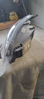 Svetlo ford focus mk4 - 2