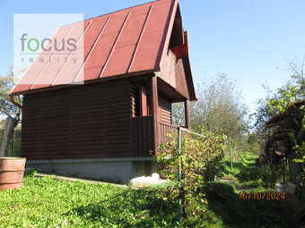 Predám väčšiu záhradku 585 m2 - oplotené, privát vchod - 2
