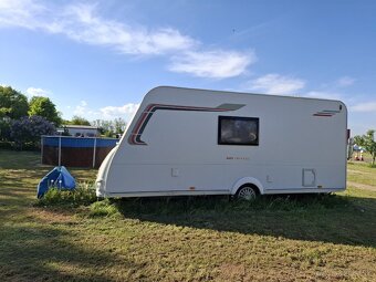 Sterckeman Easy Easy 490PE V5 - obytný príves - 2