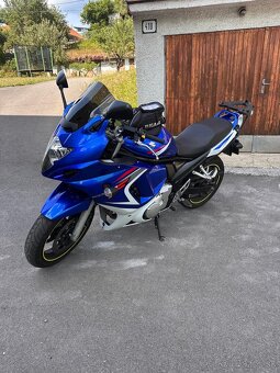 Suzuki GSX650F - 2