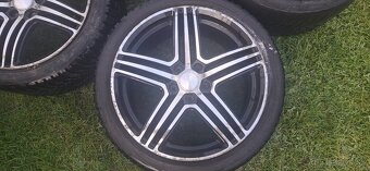 Zimna sada Wheelworld 5x112 225/40 R18 - 2