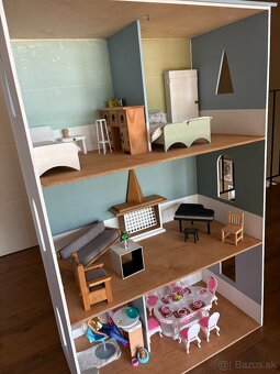 Drevený domček pre Barbie - 2