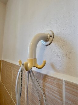 Zachod umývadlo dvere - 2