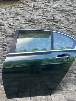 BMW E65 ZADNE ĽAVÉ DVERE - 2