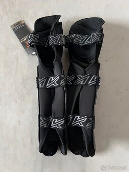 Predám hokejbalové holene Knapper AK5 - 2