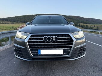 AUDI Q7 3,0TDI S-LINE - 2