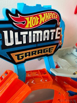 Hot wheels drahá - 2