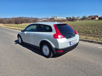 Volvo C30 1.6 Benzín - 2