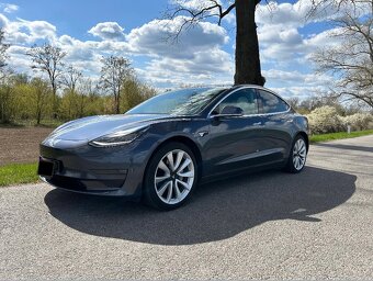 Tesla model 3 dual motor - 2
