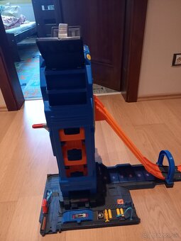Hot wheels Mega garage - 2