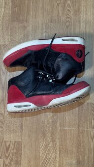 Air Jordan Flight Tradition - 2