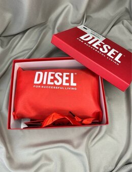 Diesel Kabelka - 2
