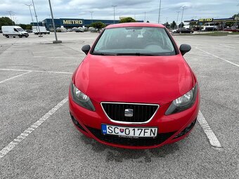 SEAT Ibiza 6J benzín 1.4 16V, 63 kW, 12/2010, 141 600 km - 2