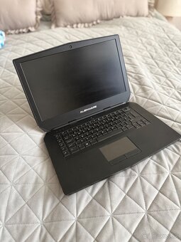 Alienware 15R2 - 2