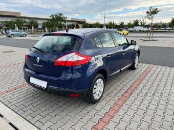 Renault Megane 1.6i 74kw koup. ČR - 2