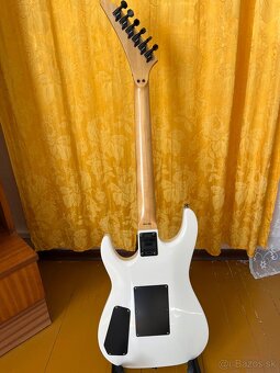 Elektrická gitara - 2