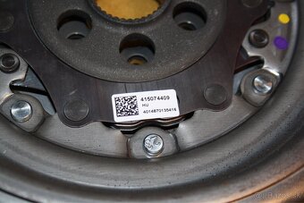 DSG dvojhmotný zotrvačník LUK 415074409 6 stup. - 2