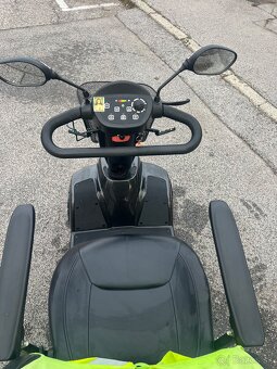 Elekrické voziky pre dôchotcov a imobilných - 2