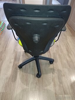 Detská otočná stolička - 2