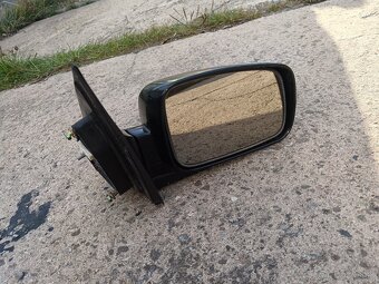 Kia sorento zadne svetlo a zrkadla - 2