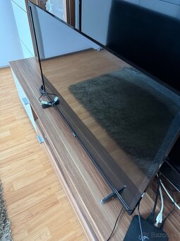 Philips 32PFS6805 Smart TV - 2