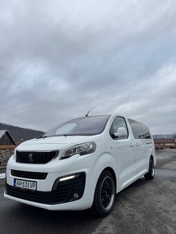 Peugeot Expert Traveller 2.0BlueHDI 180k AT/8 - 2