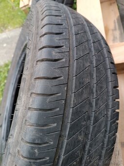 Michelin Agilis 3 215/75 R 16 C 116/114R - 2