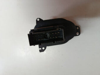 vypinac svetiel ford focus 04052524 20€ - 2