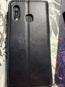 Samsung Galaxy A20e - 2