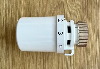 Predam nepouzite radiátorové ventily 3/8" a hlavice - 2