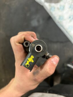 Vstrekovače KIA sorento 2,5crdi po repase - 2