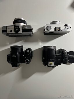 Sony, Ricoh, Konica, Fujifilm - 2