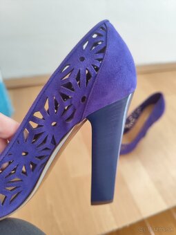 Lodičky Pollini - 2