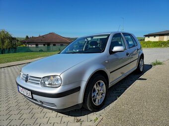 Volkswagen GOLF 4, 2.0 benzín - 2