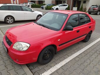 Hyundai Accent 1.3i - 2