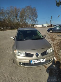 Renault Megan - 2