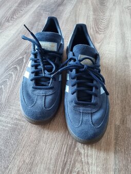 Adidas - 2