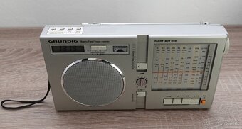 Retro RADIO GRUNDIG YACHT BOY 650 - 2