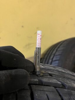 226/60R17 - 2