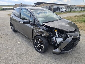 Toyota Yaris - 2
