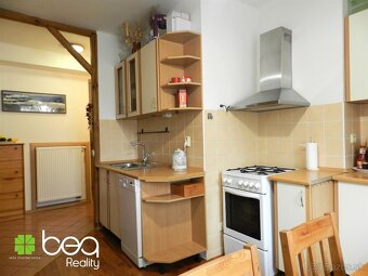 NA PRENÁJOM: 3-izb. zrenovovaný a zariadený byt, Levoča - 2