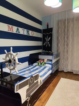 Namornicka detska postel - 2