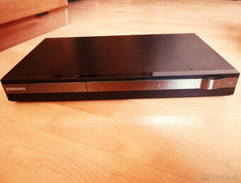 Domáce kino Samsung HT-D423H - 2