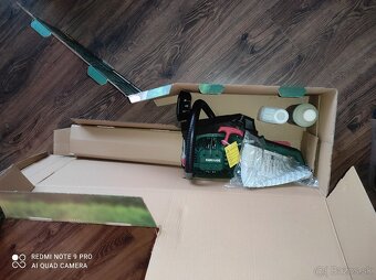 Predám novú PARKSIDE® Benzínovú reťazovú pílu PBKS 53 C3 - 2